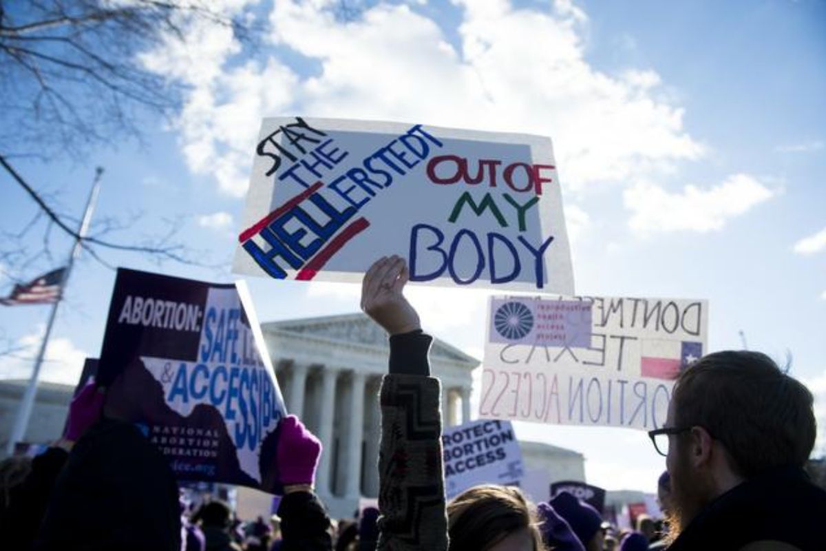 Arizona Lawsuit Filed to Restore Abortion Access 