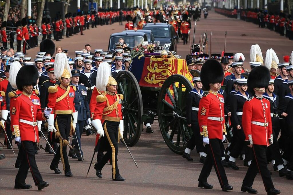 Soldier, 18, Discovered Dead in Barracks After Taking Part in the Queen's State Burial